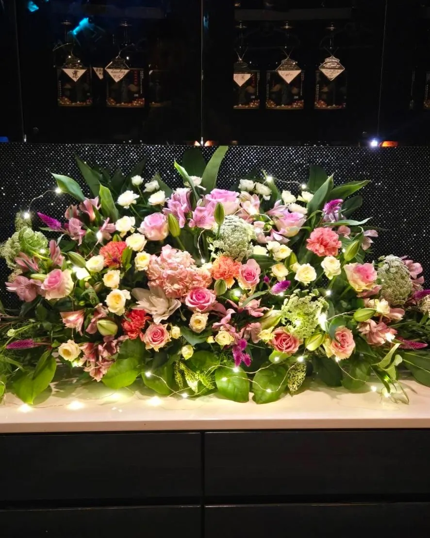お祝いアレンジ｜藤井寺の花屋